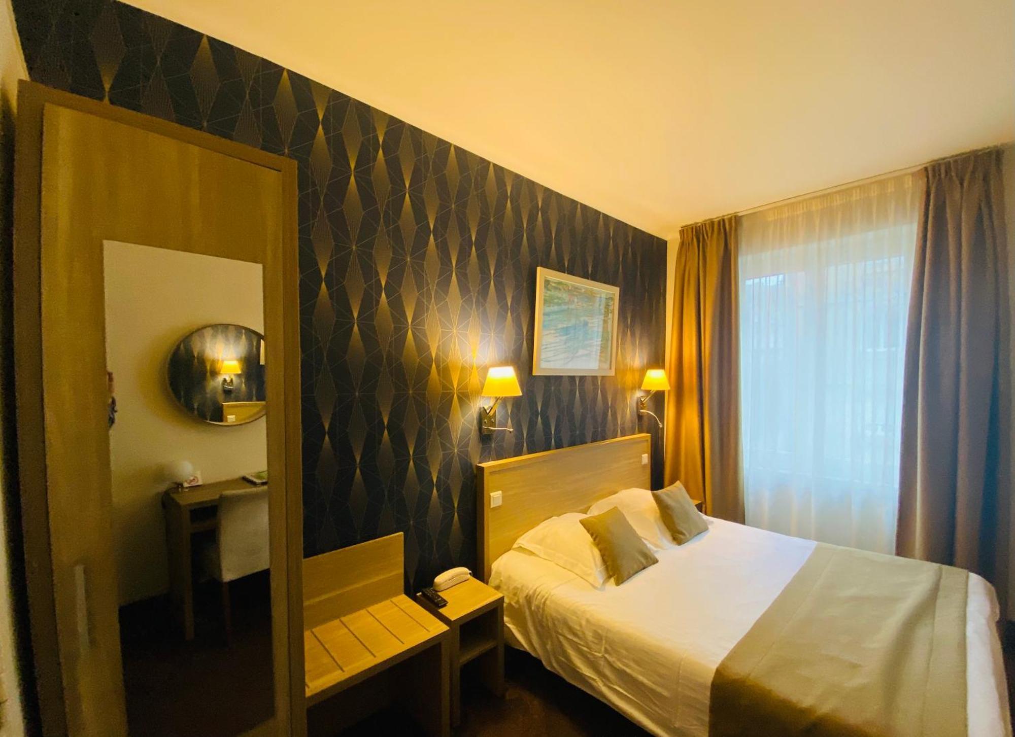 Hotel Ajoncs D'Or サン・マロ エクステリア 写真